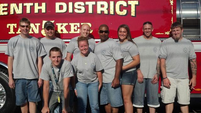 Crews at Colonial Beach Parade